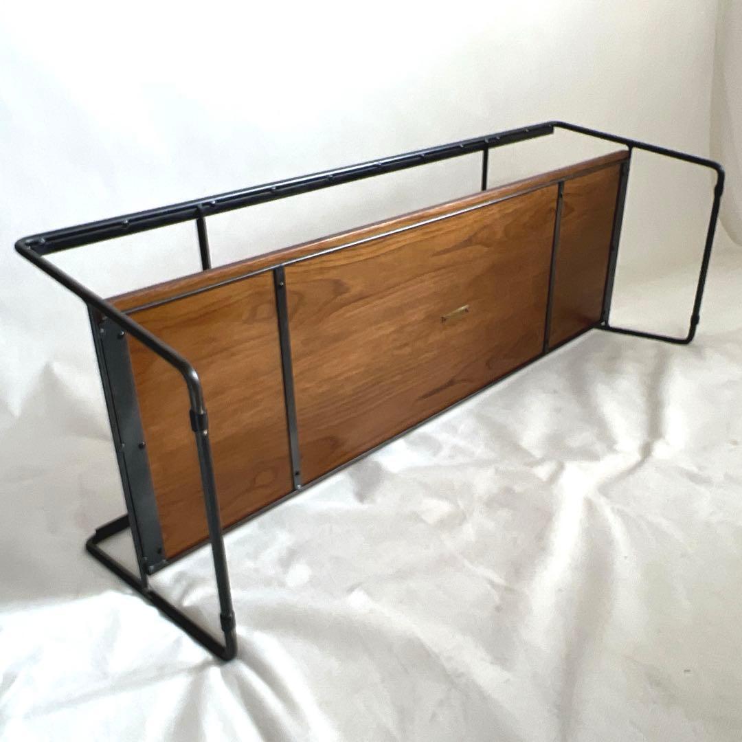 アデペシュ・ソコフ・アイアンガラステーブル・120cm