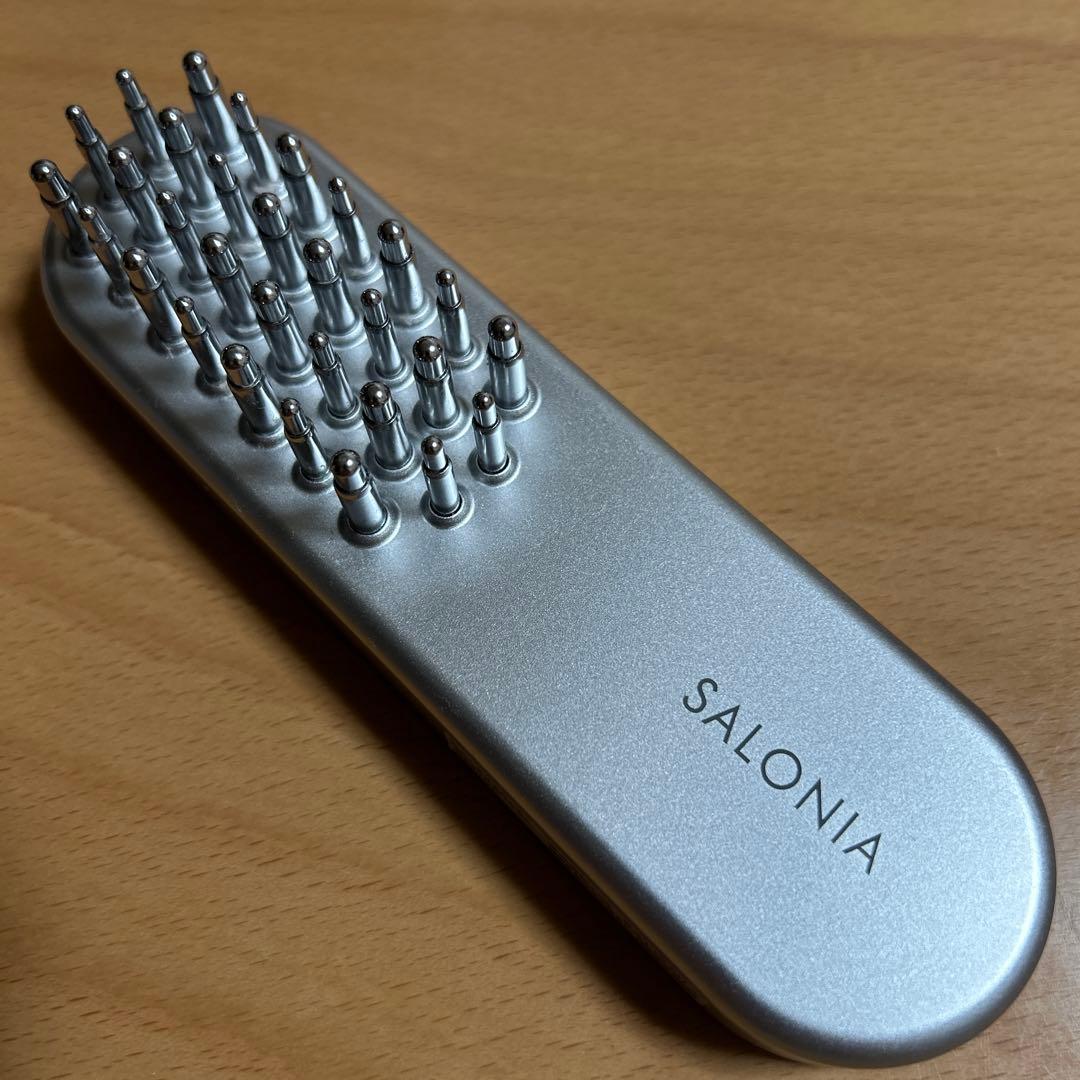 サロニア　SALONIA EMS LIFT BRUSH シルバー