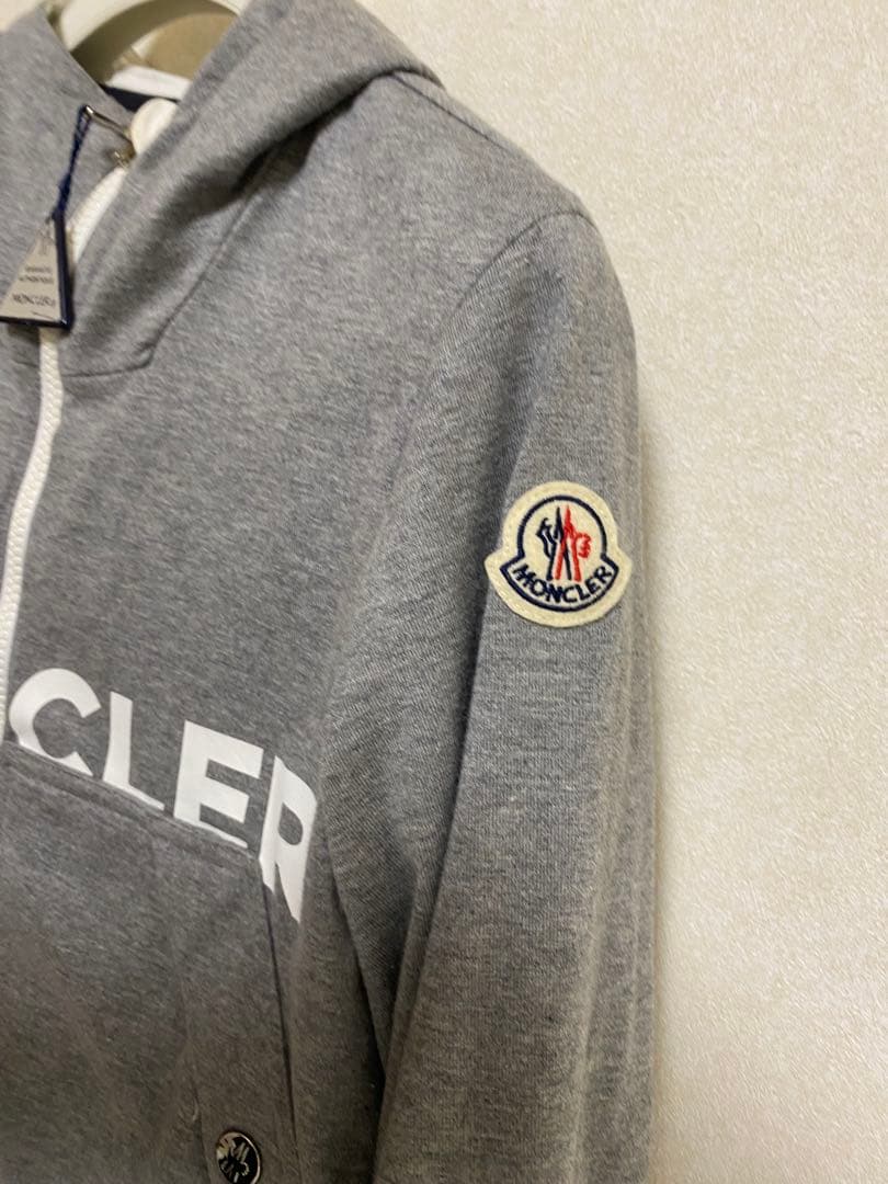 月末価格【美品】MONCLER キッズ フード付ジャケット リバーシブル