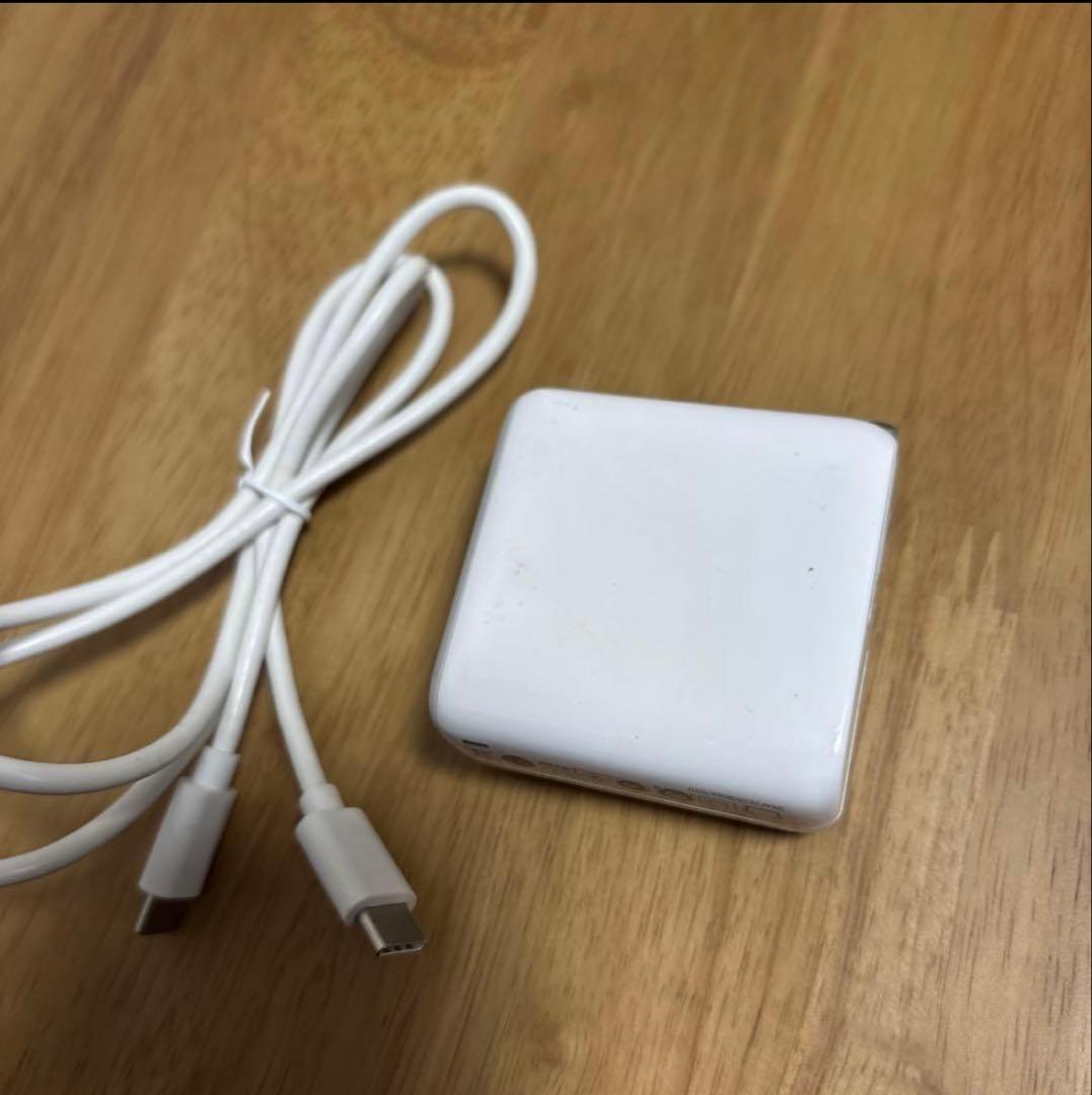 プロジェクター　anker NEBULA Vega portable 中古品