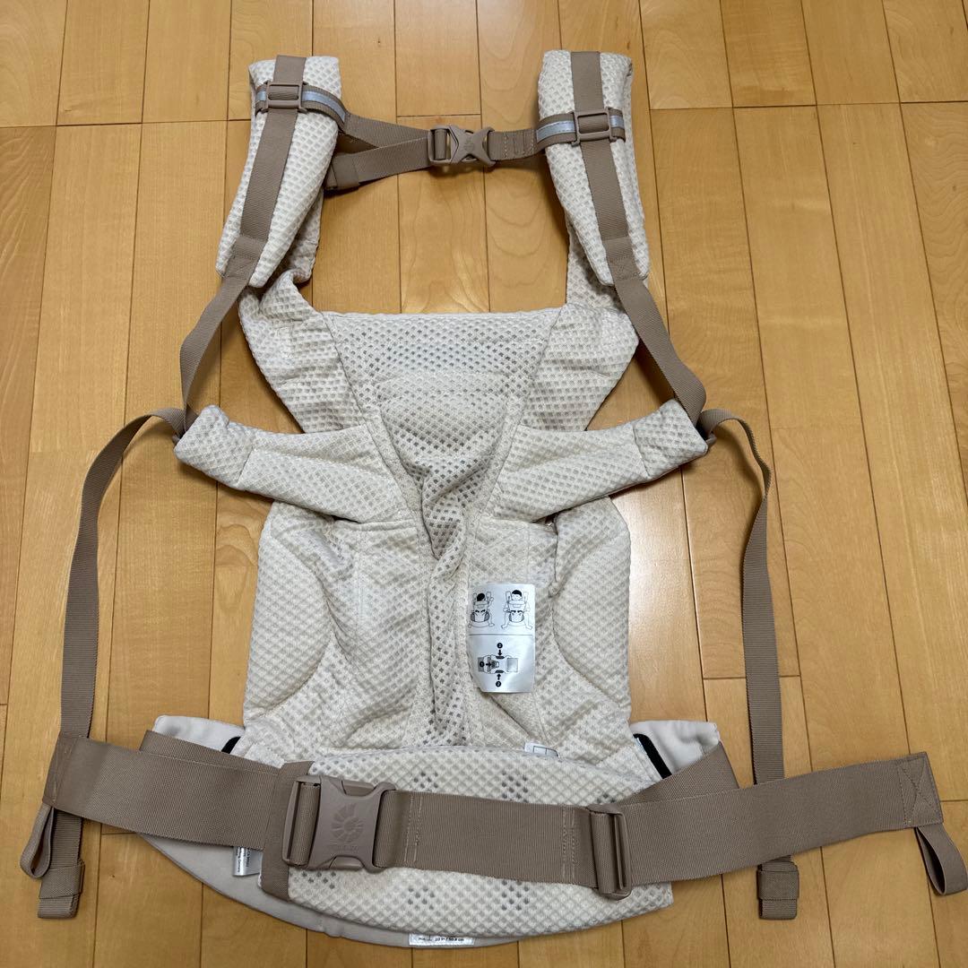 エルゴベビー　ナチュラルベージュ　抱っこ紐