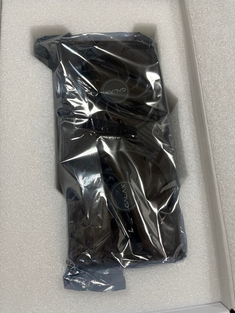 GeForce RTX 4060 Ti VRAM 8GB（ブラック）中古品