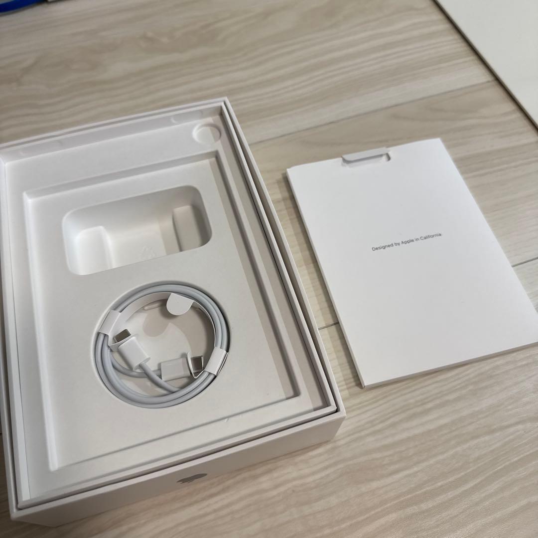 Apple iPad mini 6 本体 パープル