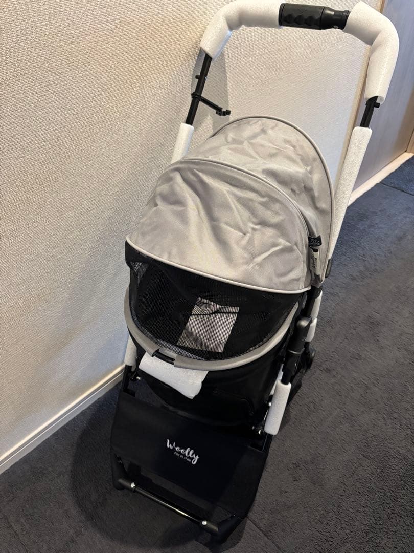 coro【新品未使用】ペットカート プチ グレー　小型犬・中型犬