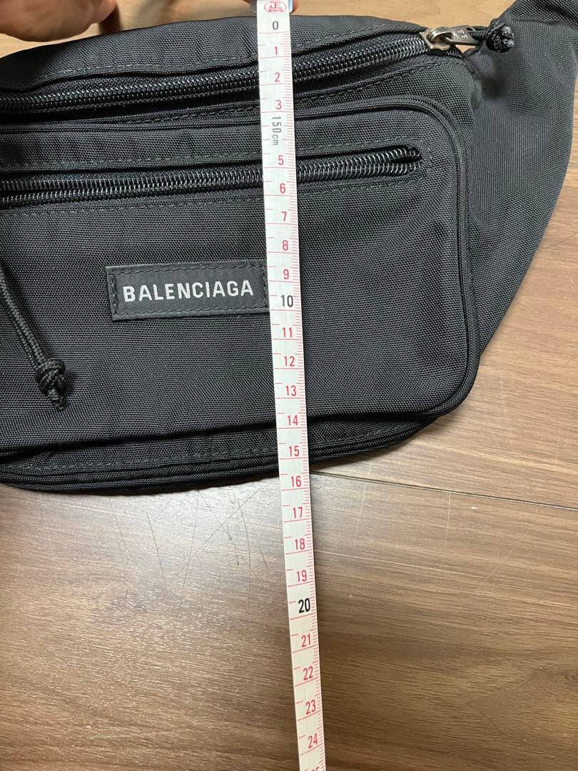 BALENCIAGA ボディバッグ ブラック
