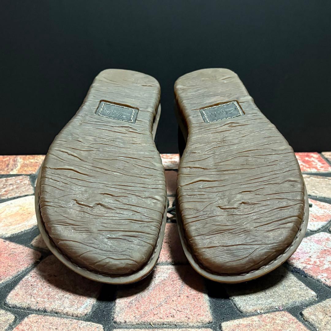 クラークス　チャッカブーツ　レザー　革靴 オブリークトゥ　シボ加工　27cm 黒