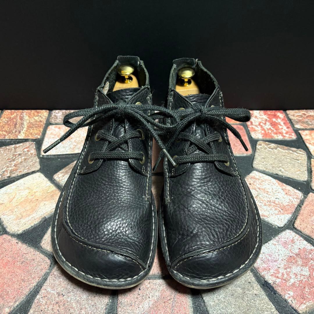 クラークス　チャッカブーツ　レザー　革靴 オブリークトゥ　シボ加工　27cm 黒