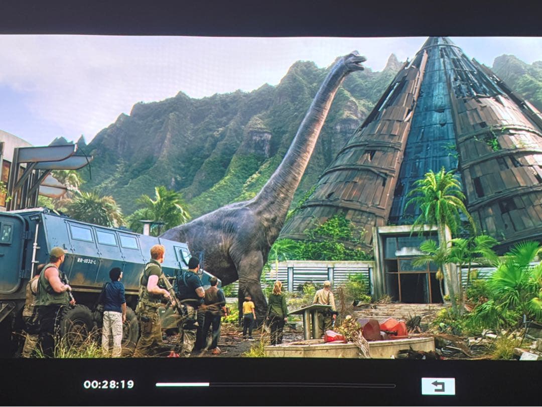 週末値下げ　エプソンEPSON プロジェクター EH-TW8300美品