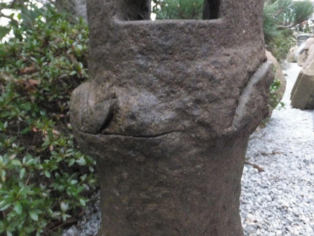 更に値下げ中【自然石灯篭・野竹林風石灯篭】庭石オブジェ箱庭苔玉水石日本庭園テラス