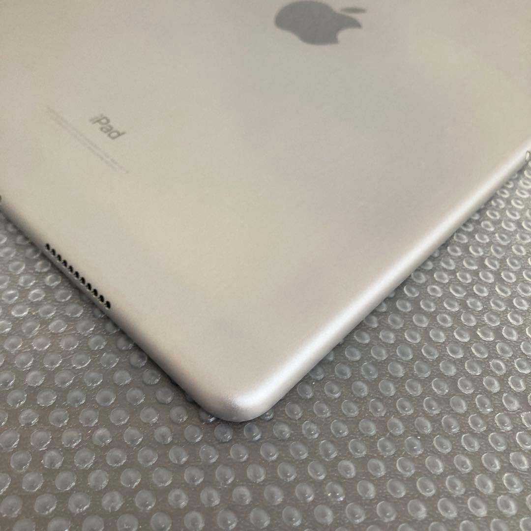 164 電池最良好☆iPad Pro 256GB 10.5インチ SIMフリー☆