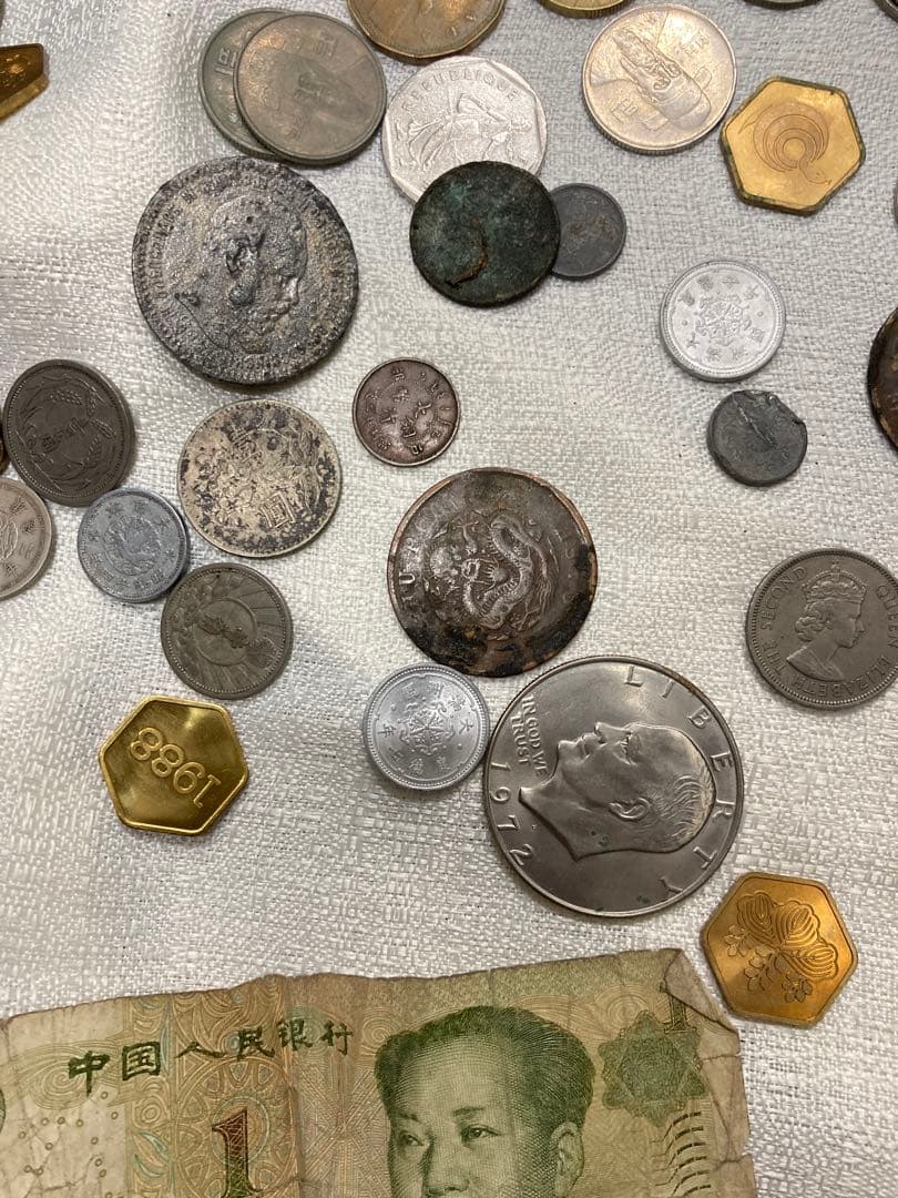 m*y様 ⭐️お宝発見⭐️ 世界各国の　古銭　2キロ　おまとめ