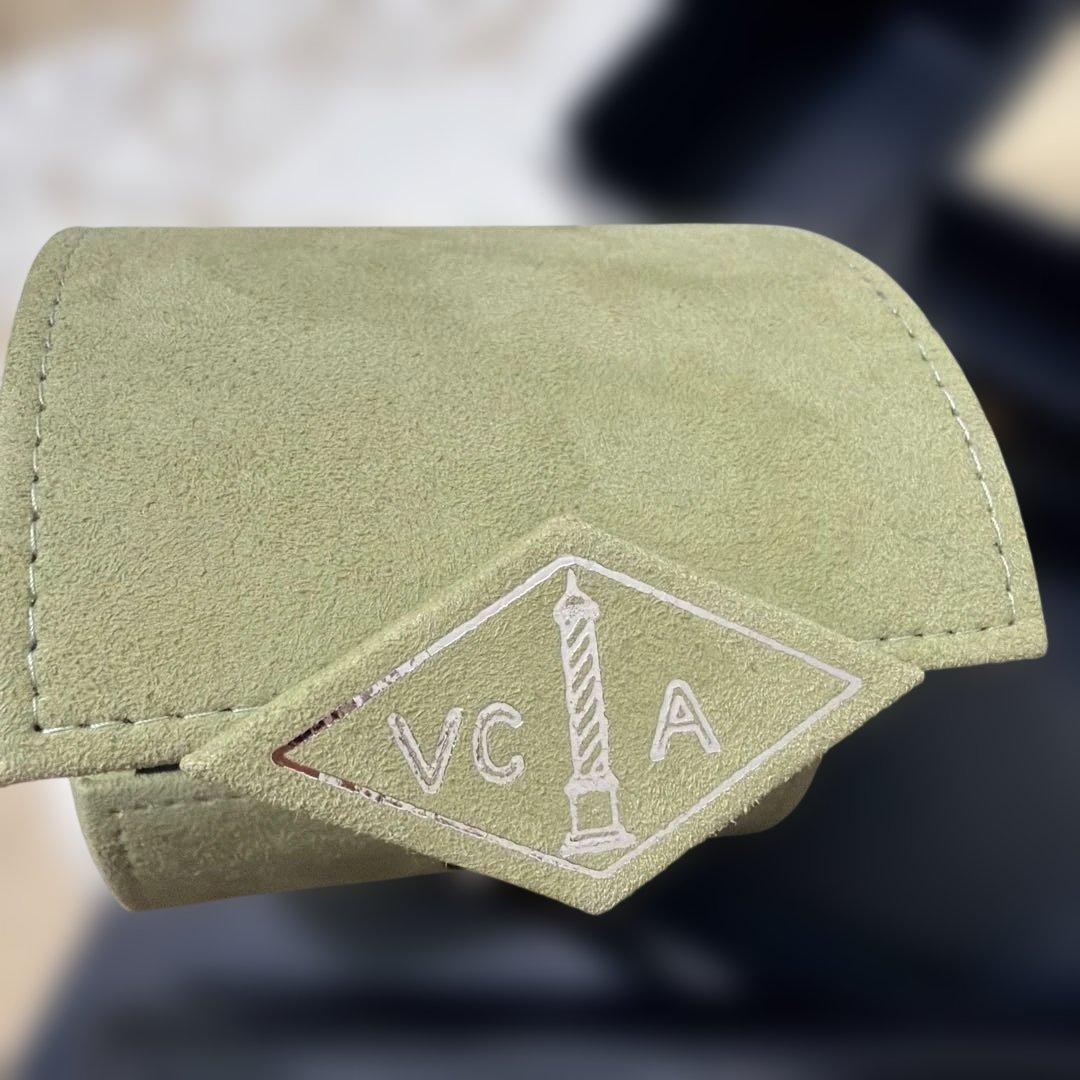 ヴァンクリーフ緑スエードバンド 時計ケース ショパール指輪と時計ケース空き箱