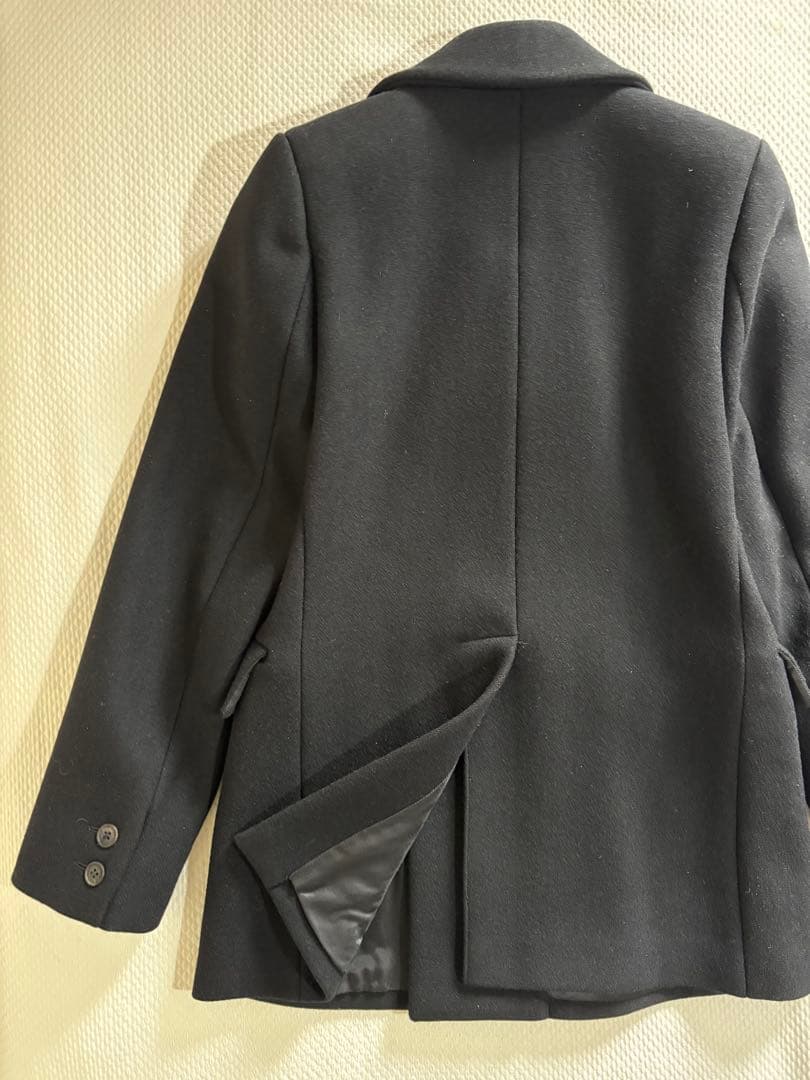 【新品・未使用】A.P.C. ★フランス製★黒 Pコート★カバー&ハンガ－付き