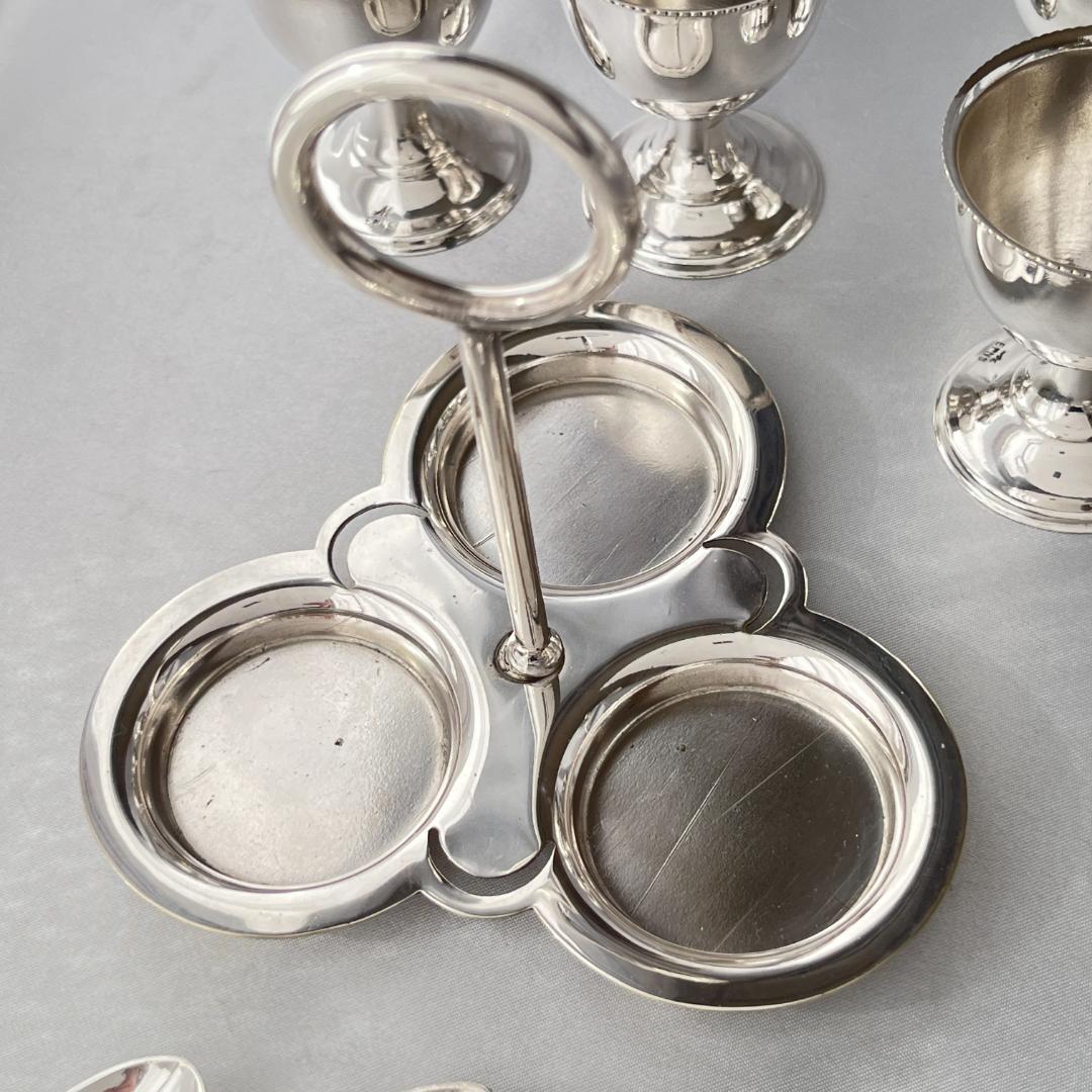 【英国】エッグクルーゼ 2個組 エッグカップ / スタンド / スプーン