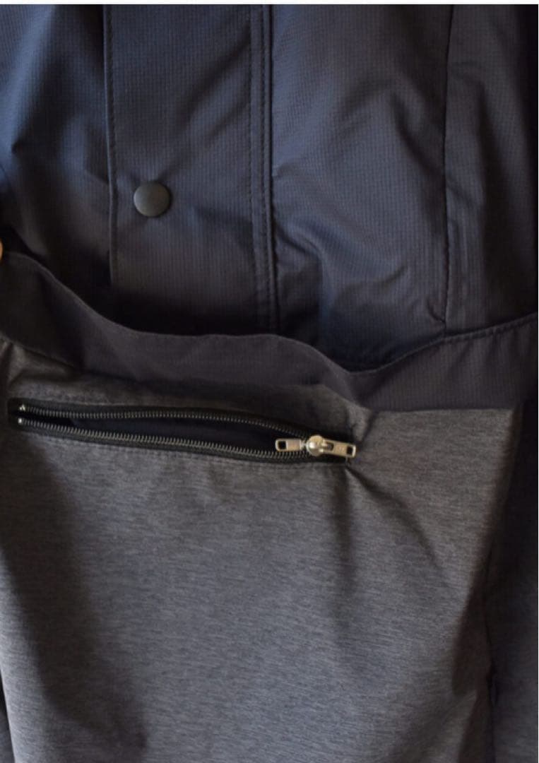 マウンテンマーシャルアーツ MMA パッカブルアノラック サイズ２美品!