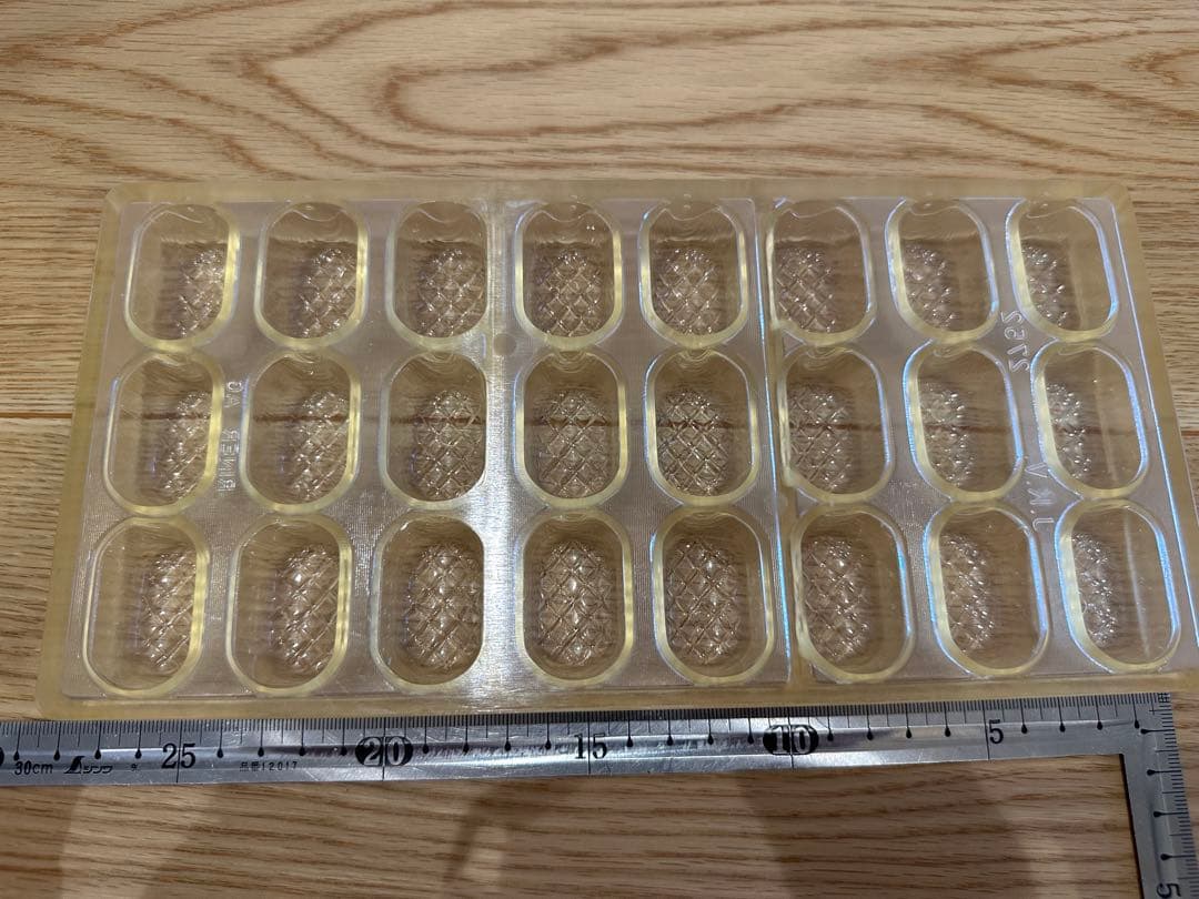 チョコレート型　18枚いろいろセット