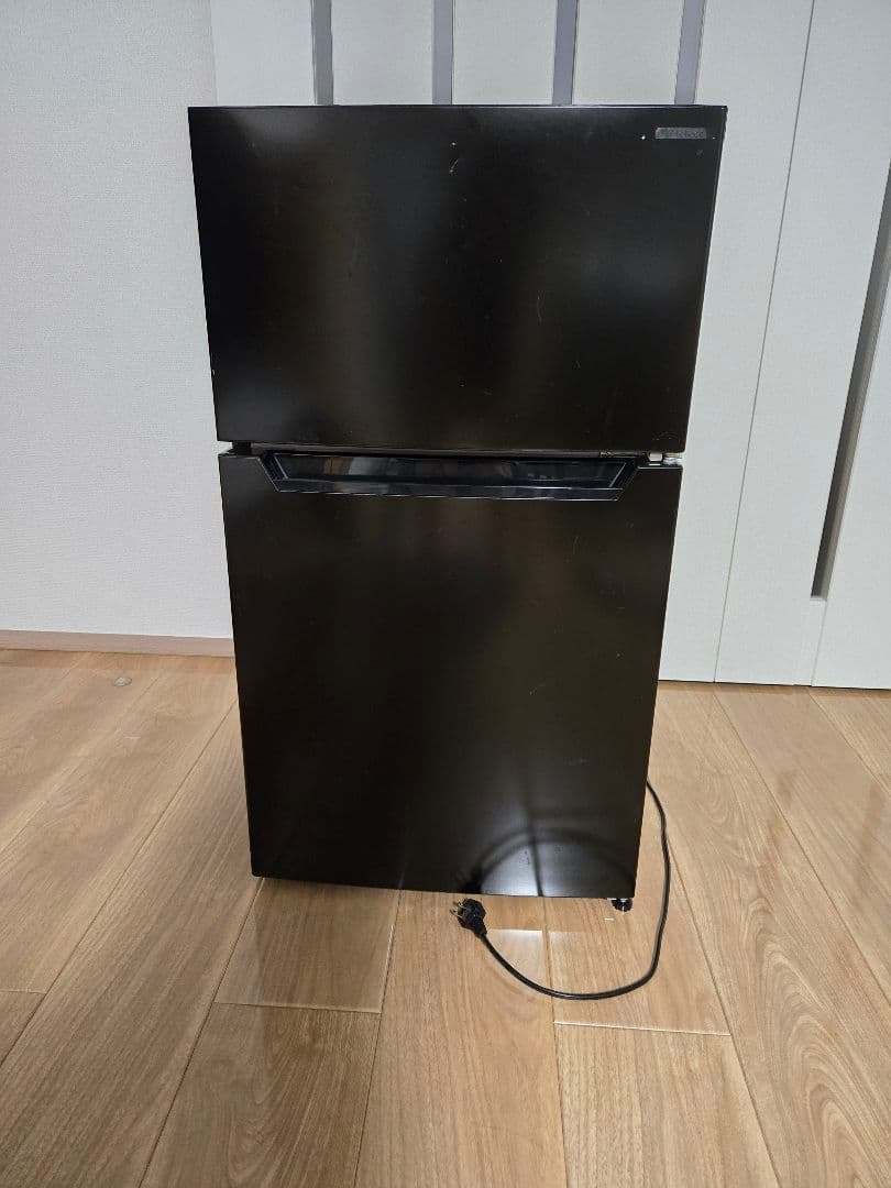 ヤマダ 87L 小型冷蔵庫 　2022年製