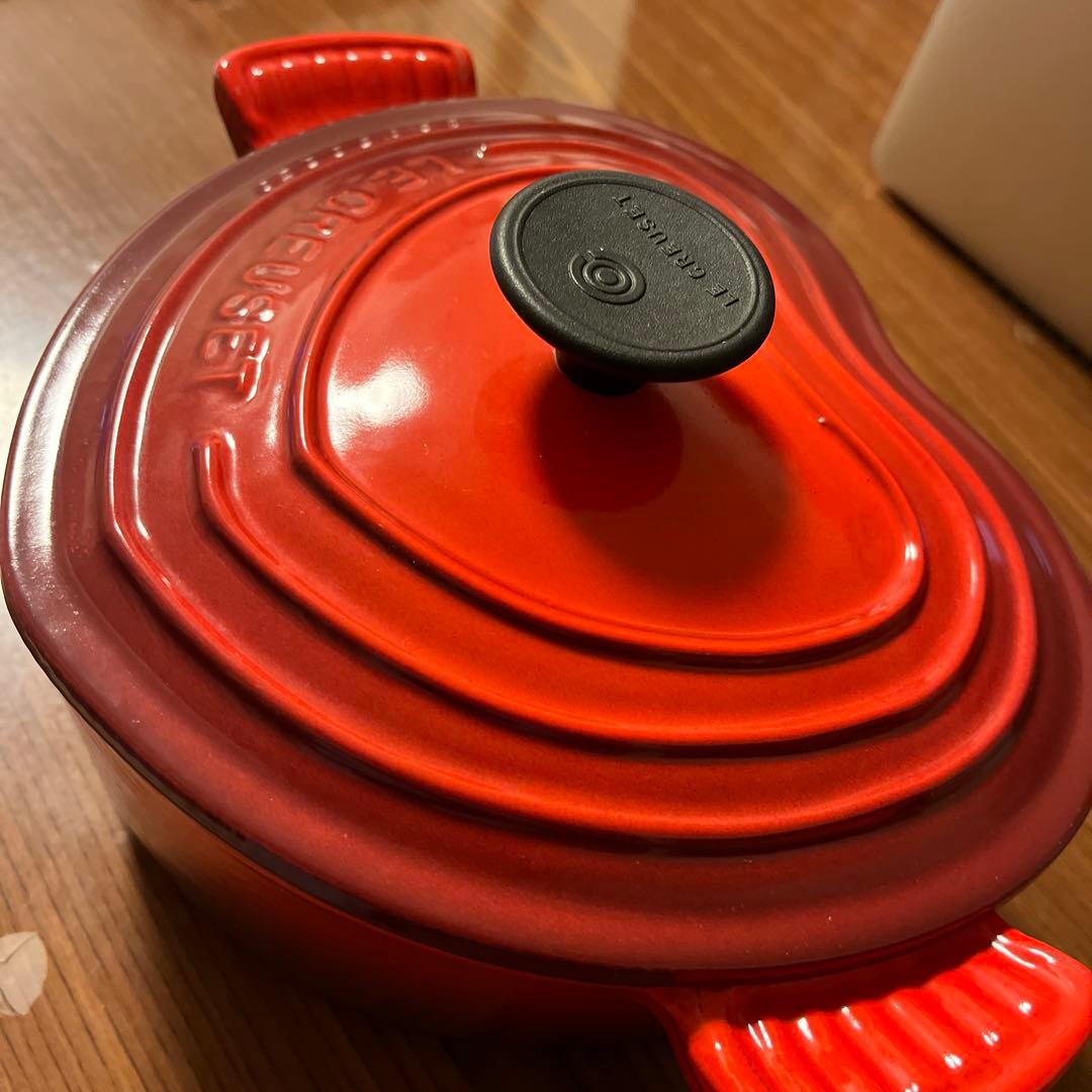 Le Creuset ル・クルーゼ　ココットダムール　ハート型　両手鍋 赤