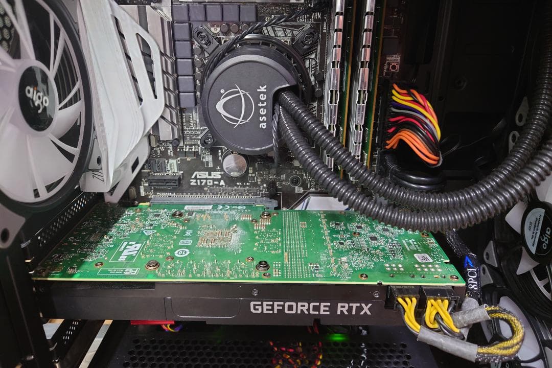 NVIDIA GeForce RTX2070グラフィックボード