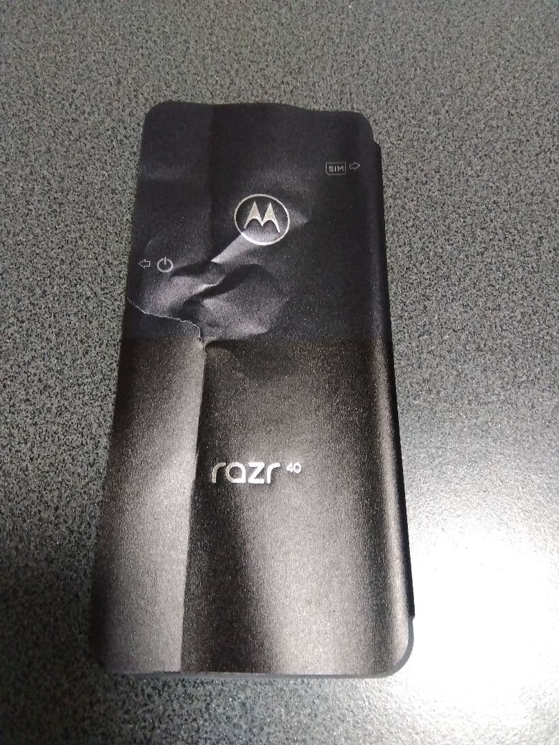 【K&Y☆atelier】motorola　razr40