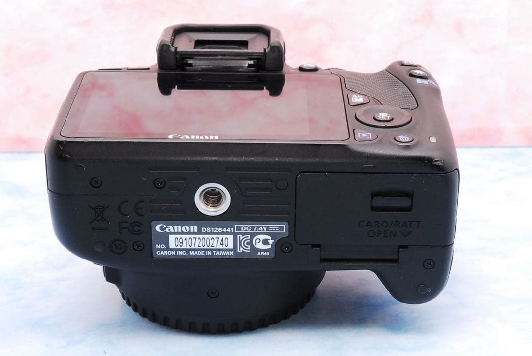 キャノン Kiss X7★Wレンズ★初心者セット★一眼レフカメラ★S数少