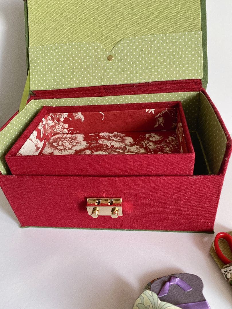 カルトナージュ ボックス、3作品