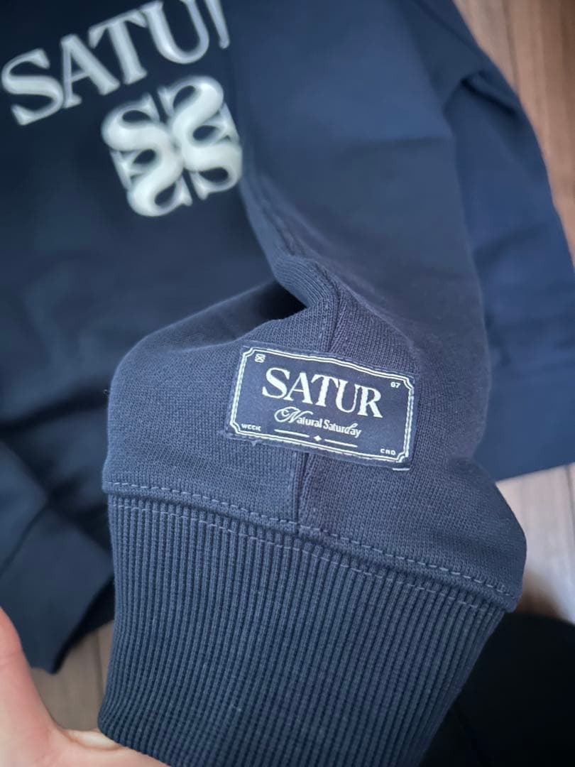 Rmama【新品未使用】 satur セター　韓国 トレーナー