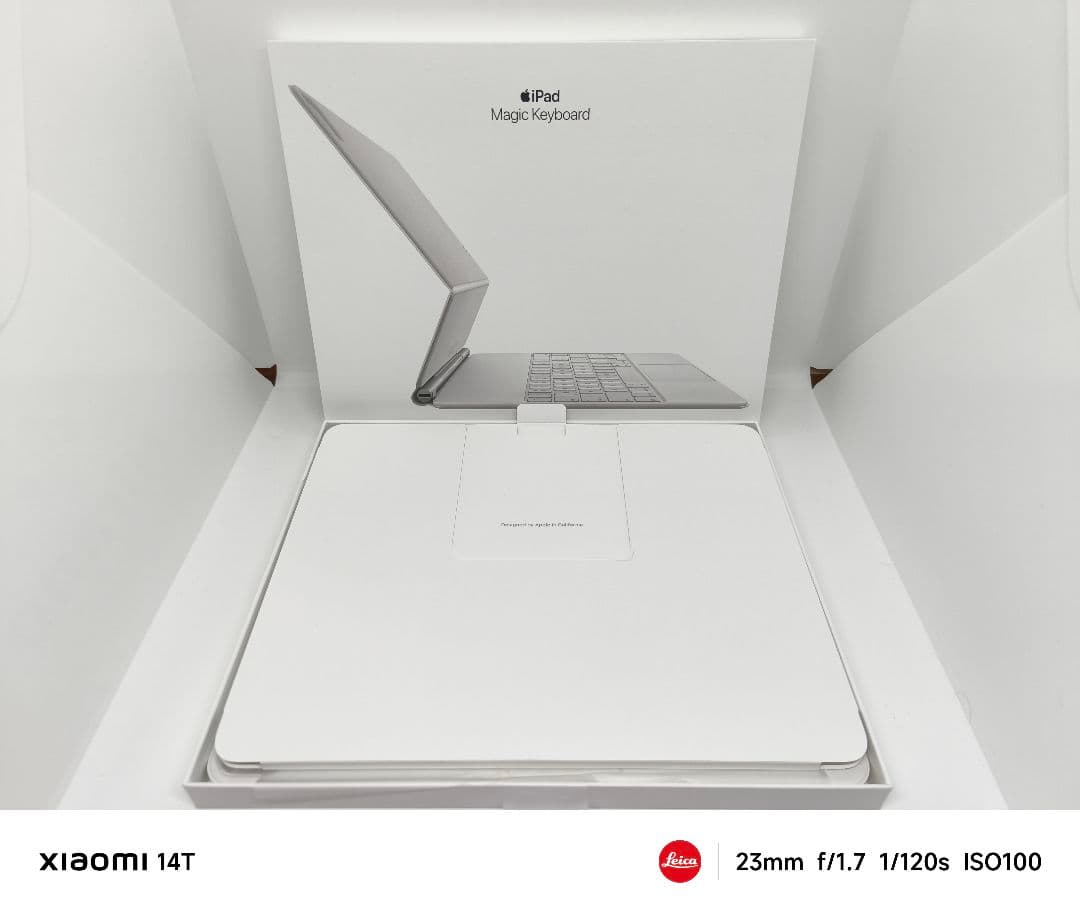 【未使用品】Apple 純正 Magic Keyboard 12.9 13インチ