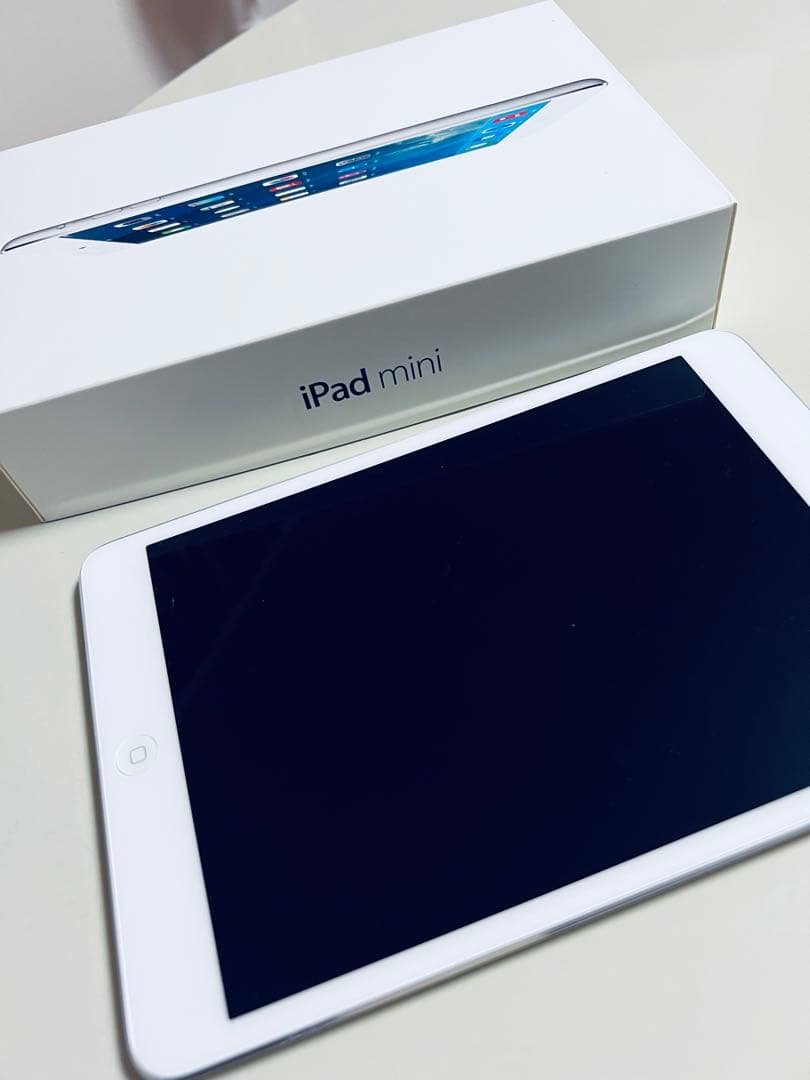 【Apple】iPad mini Retinaディスプレイ、64GB、Wi-Fi