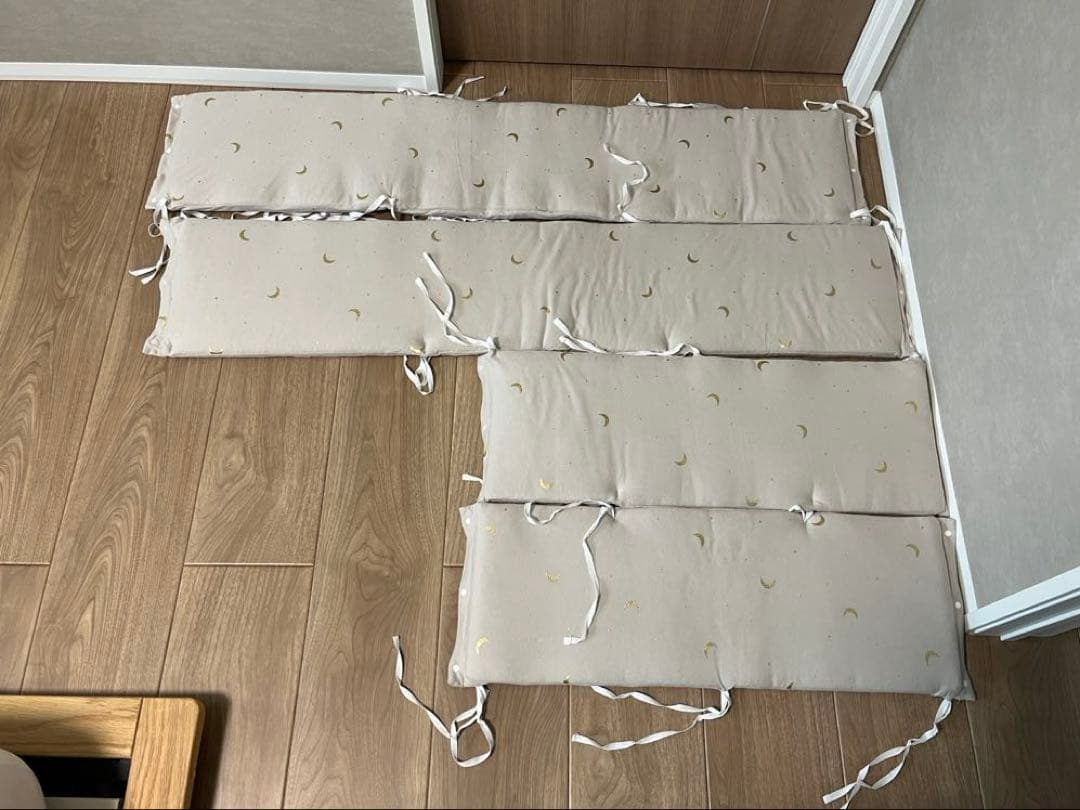 ベビーベッド　ヤマサキ　yamasaki スリーオープンベッド　べッドガード付き