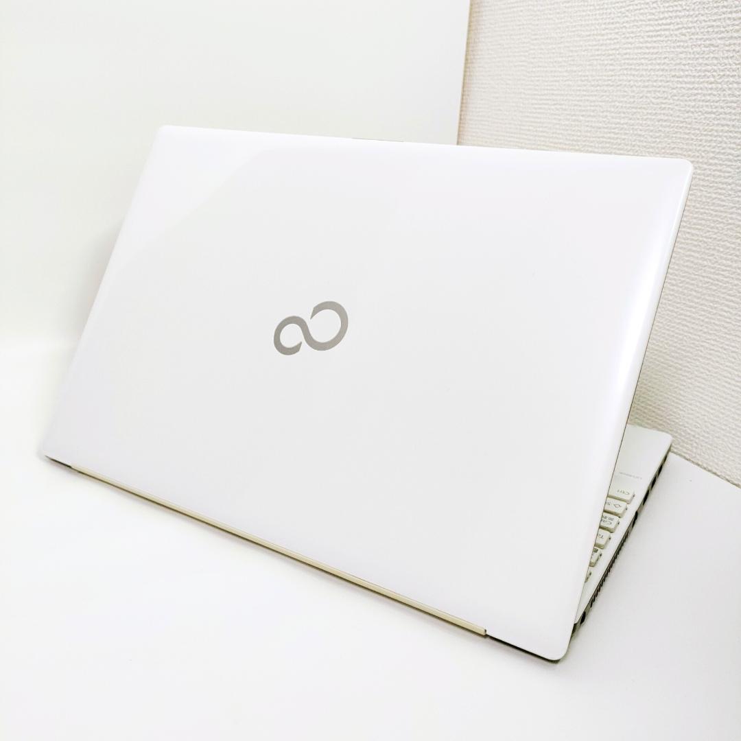 Windows11✨️第8世代i7/オフィス/SSD/富士通ノートパソコン/仕事