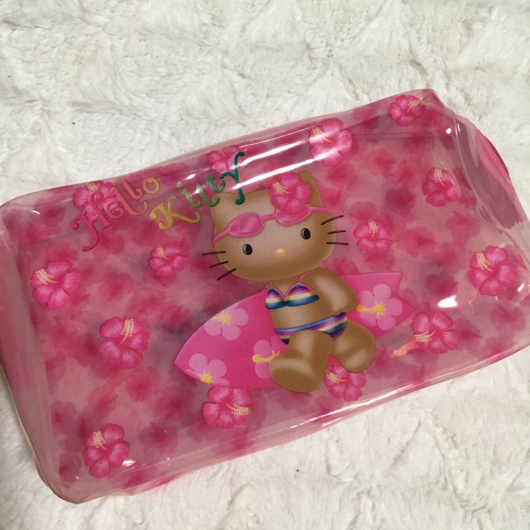日焼けキティ