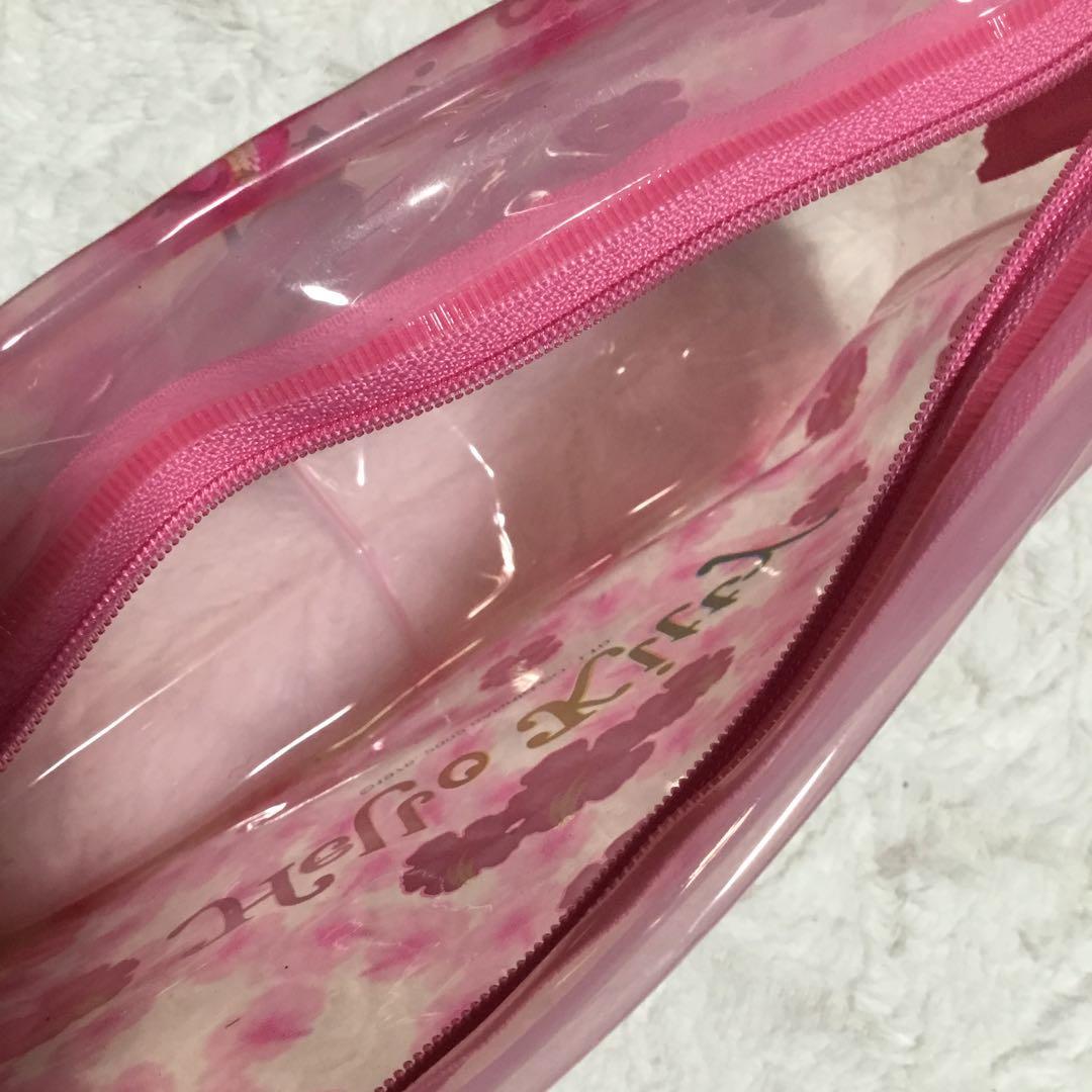 日焼けキティ