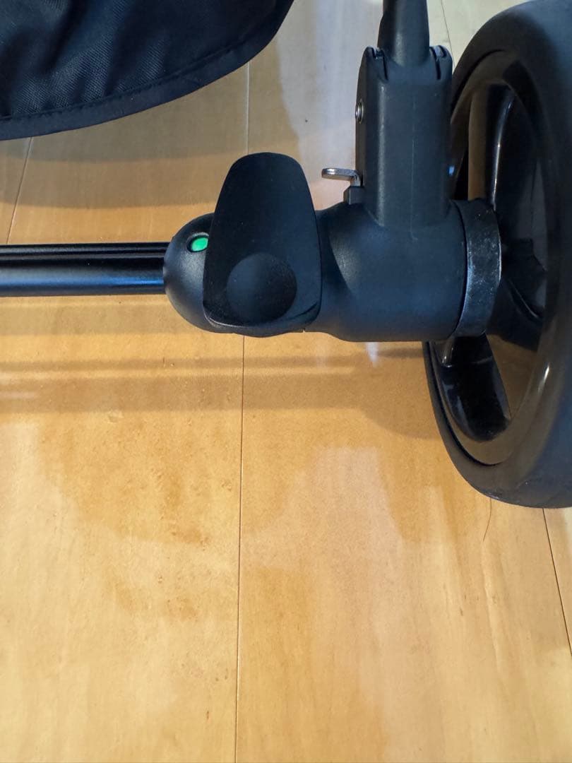 CARINO ペット用カート 新品　一流品　最高級です。Amazon5万以上