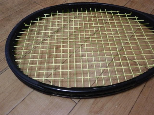 ウィルソン　プロスタッフ 97L　V11.5 グロメット付き　フェデラー