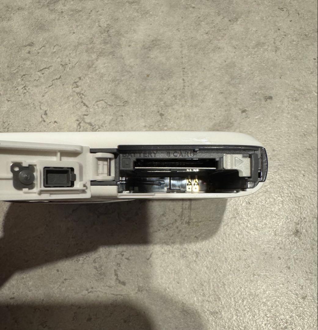 Panasonic LUMIX DMC-S2ホワイト