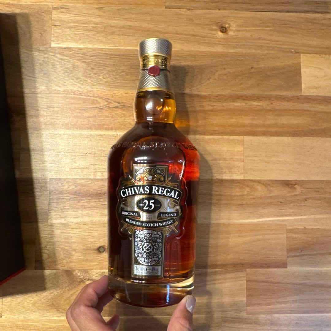 韓ショップ　CHIVAS REGAL 25年 スコッチウイスキー