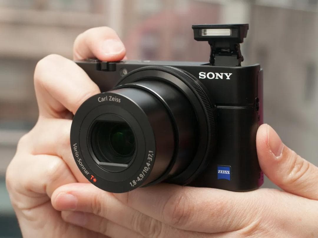 SONY Cyber-shot RX100 高級コンデジ ケース付き ソニー