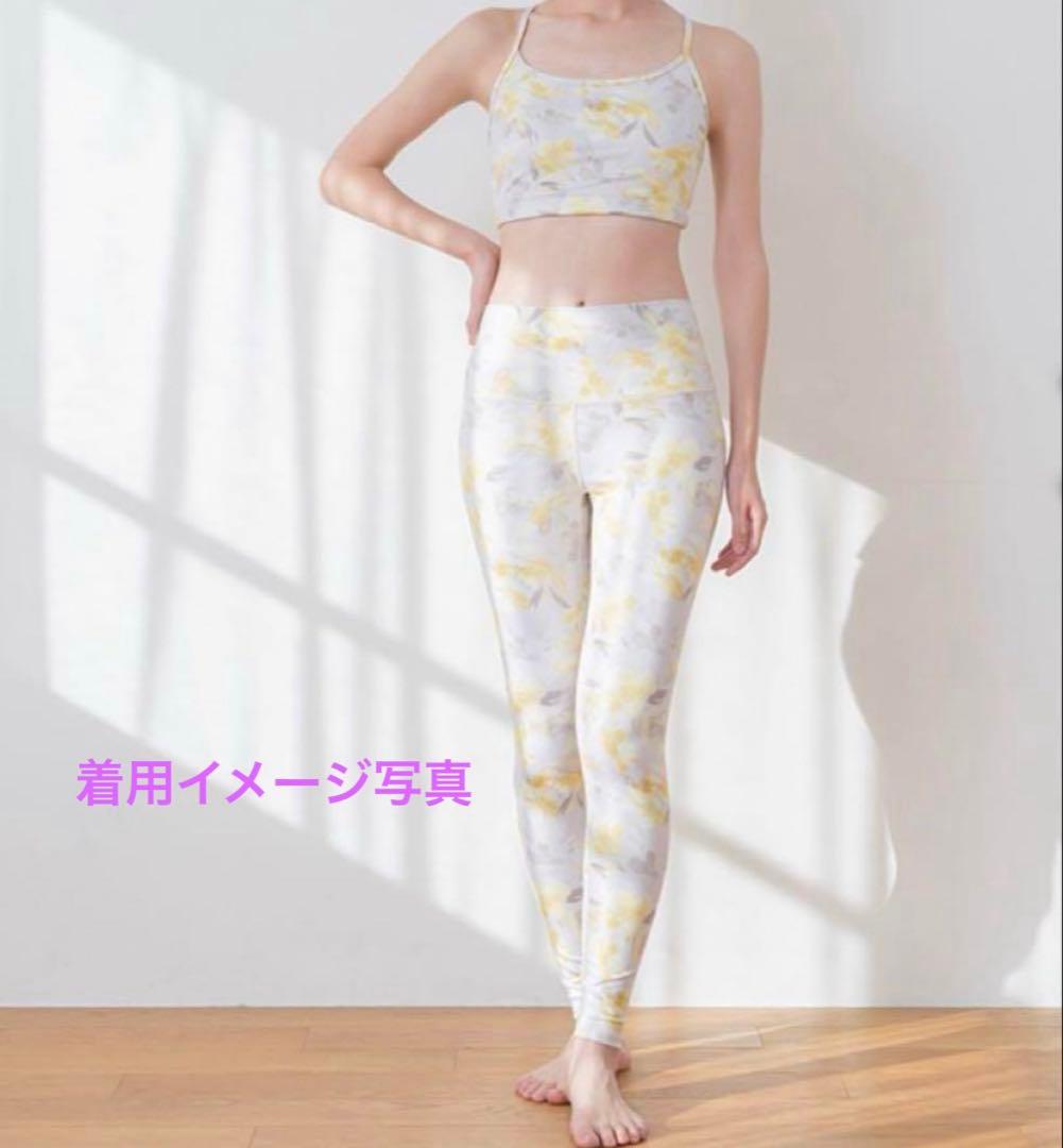 【SUKALA】プルオーバー付きブラ＆レギンスセットアップ【LAVA】Mサイズ