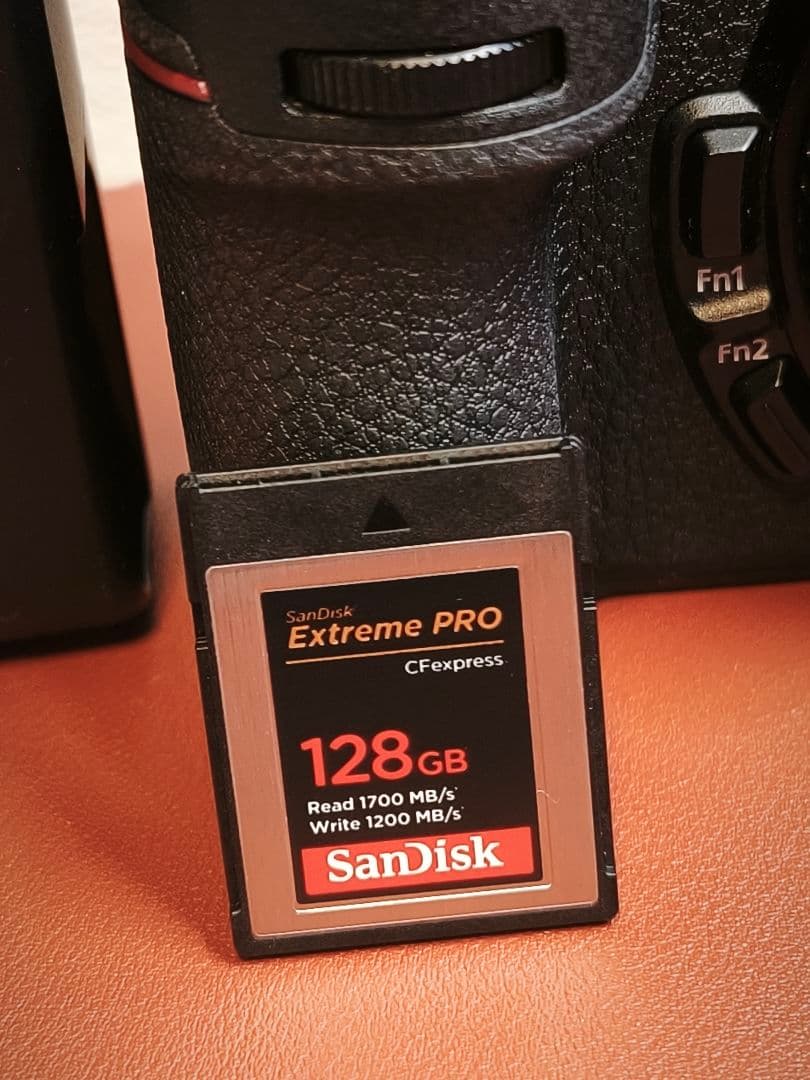 山*田様 Nikon Z6+CFexpress Type B 128GB