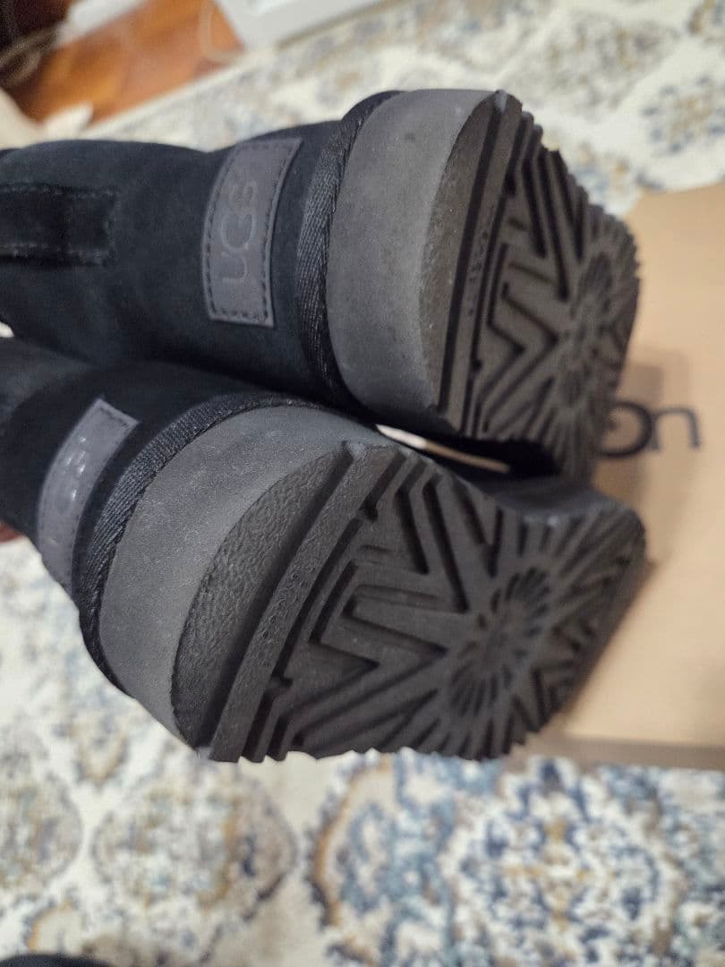 UGG W CLASSIC MINI II ブラック 6