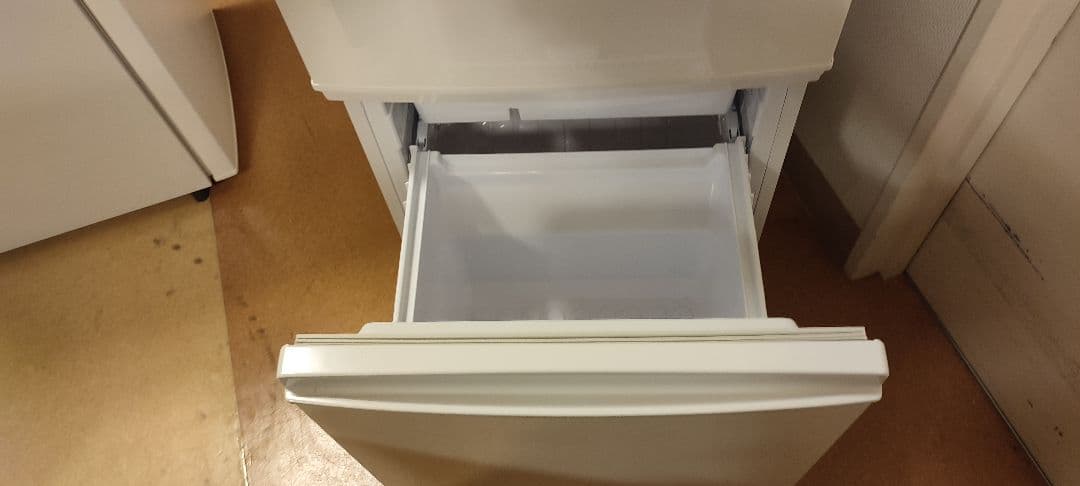 SHARP　ノンフロン冷凍冷蔵庫　SJ-C14E-W