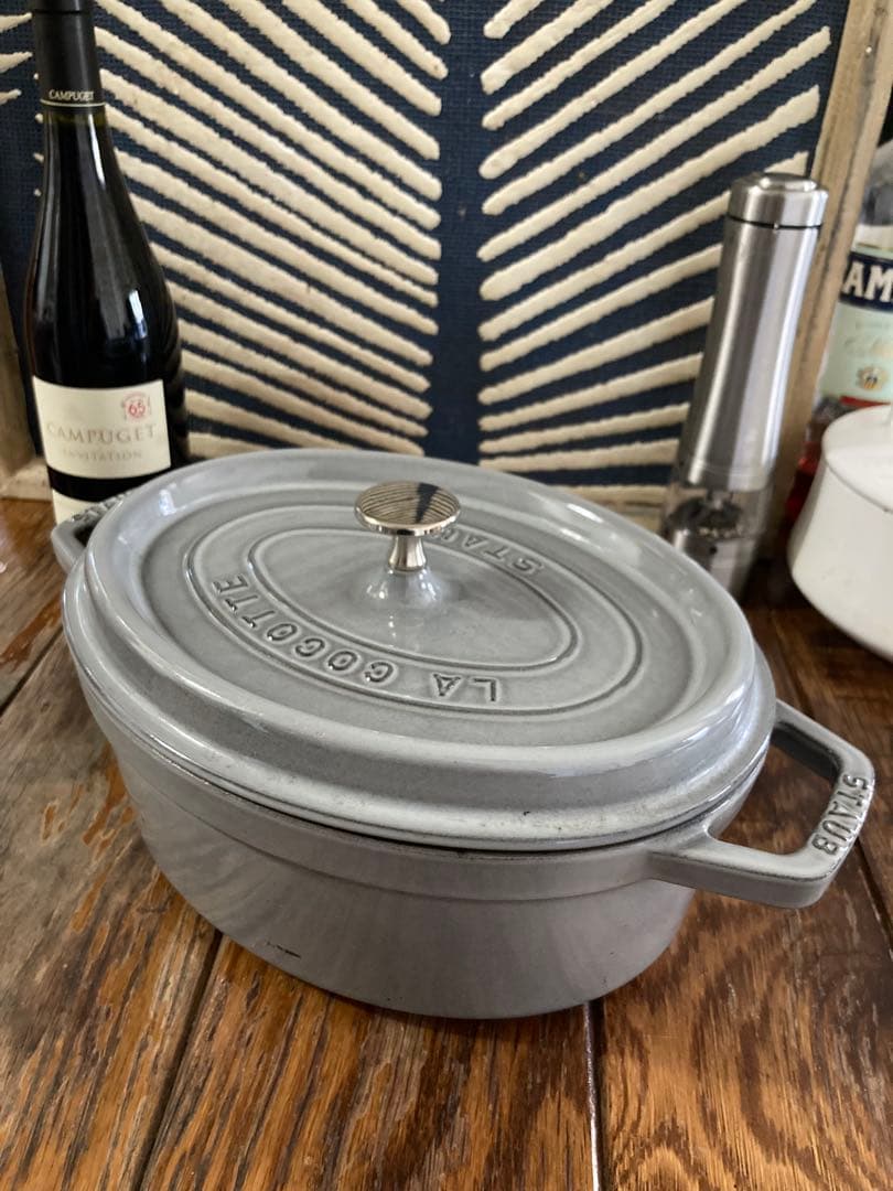 【staubストウブ】IH&ガス対応 27cmオーバル鍋 ※定価40,700円