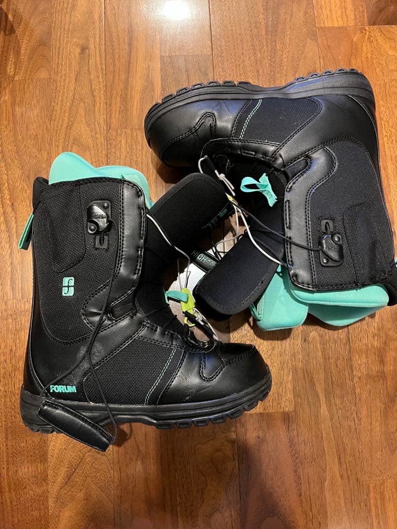 FORUM HIGH SPEED スノーボードブーツ