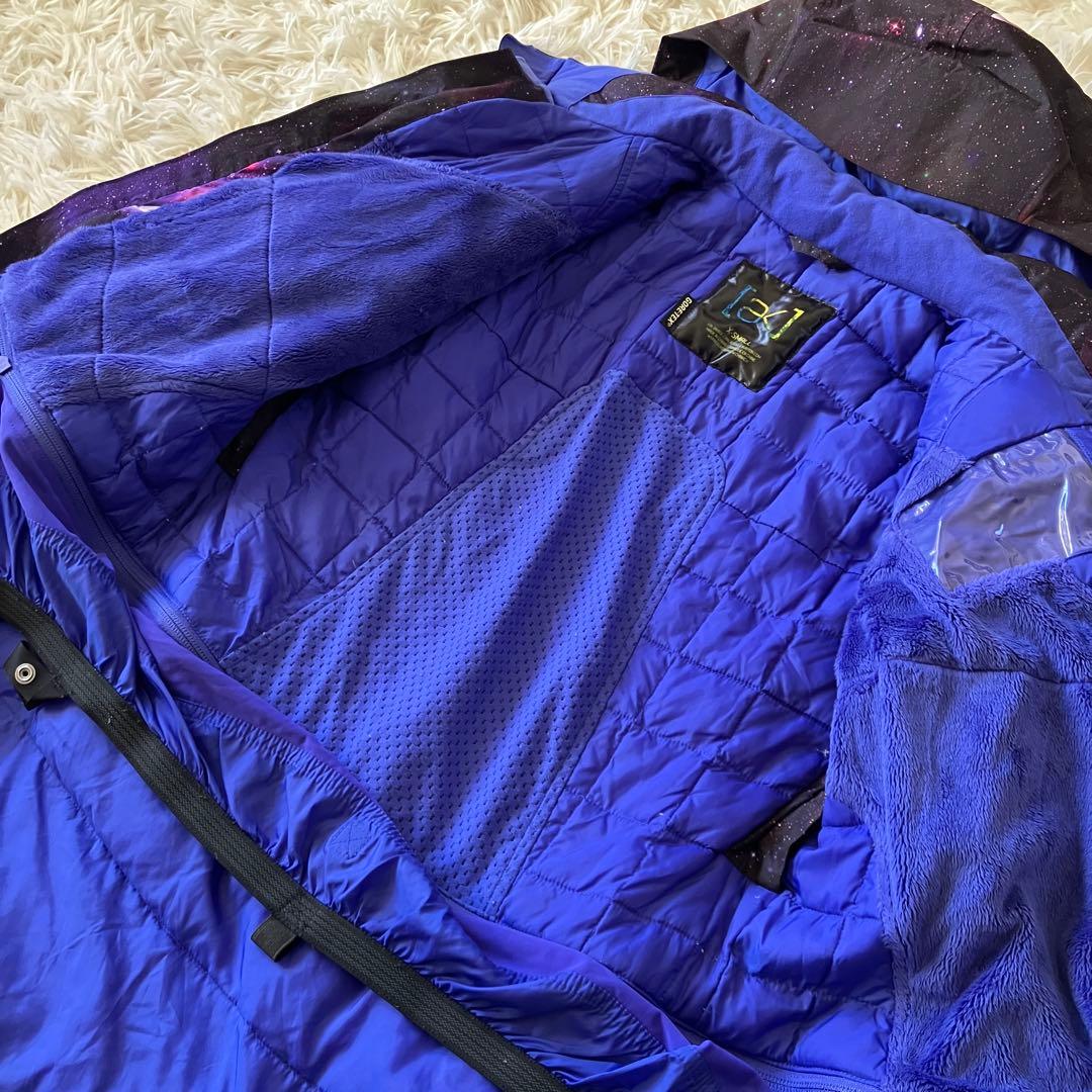 #2i✨ak burton✨ゴアテックス スノボウェア 宇宙柄 レディースXS