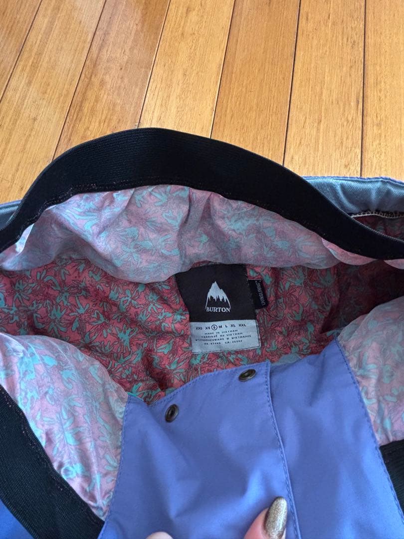 【値下げ中】BURTON スノボウェア