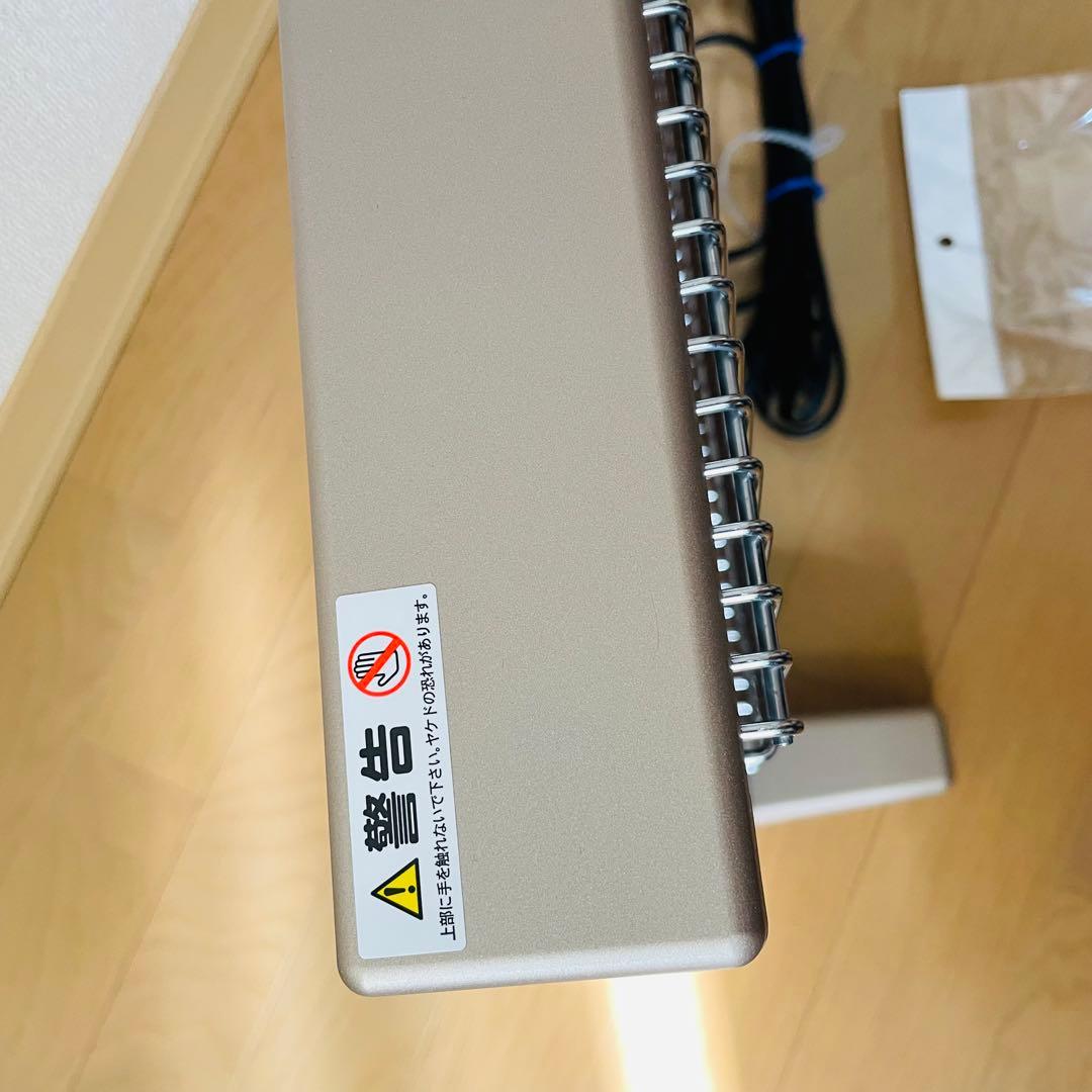 ほぼ未使用✨サンルミエ キュート 遠赤外線 暖房器 E800LS パネルヒーター