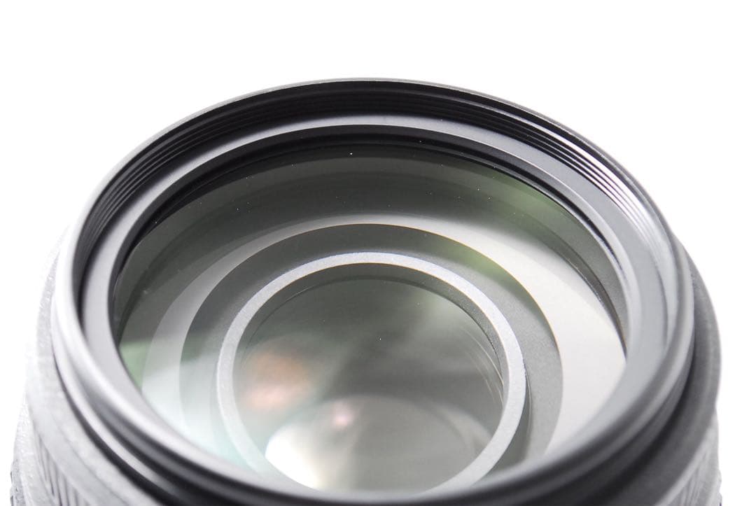 良品Nikon 55-300mm VR 手ぶれ補正付 望遠 フード・ポーチ付