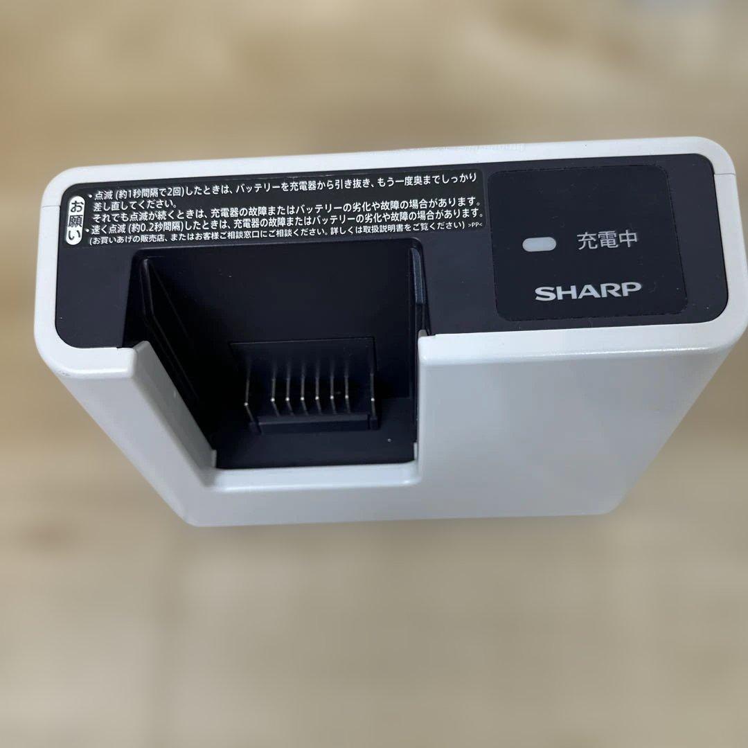 SHARP EC-AR2Sサイクロン掃除機　ラクティブエア 充電池2個