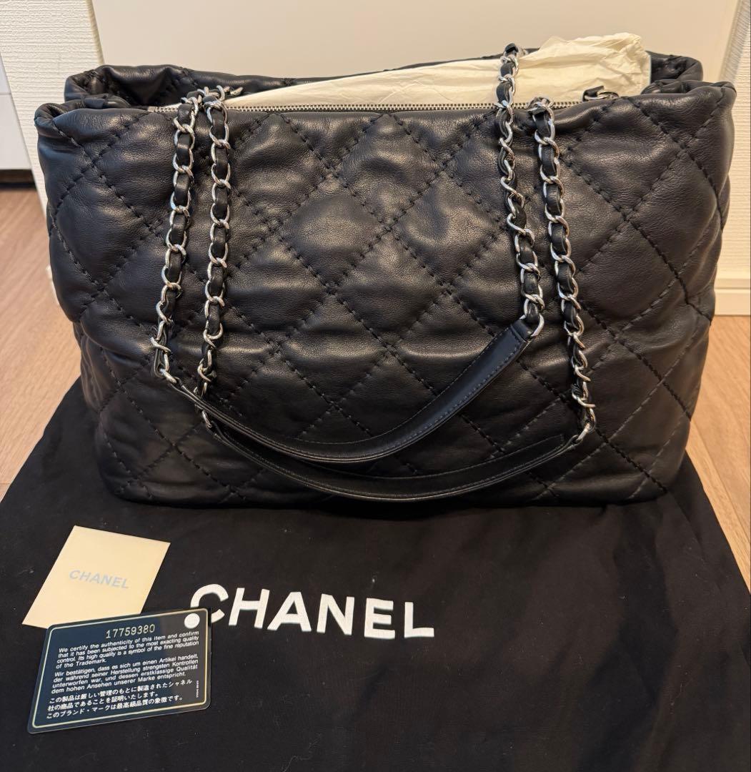 2日間のみ出品。激特価！CHANELシャネルカーフスキンチェーンショルダーバック